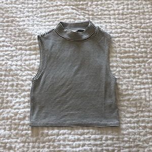 Black and White Crop Top